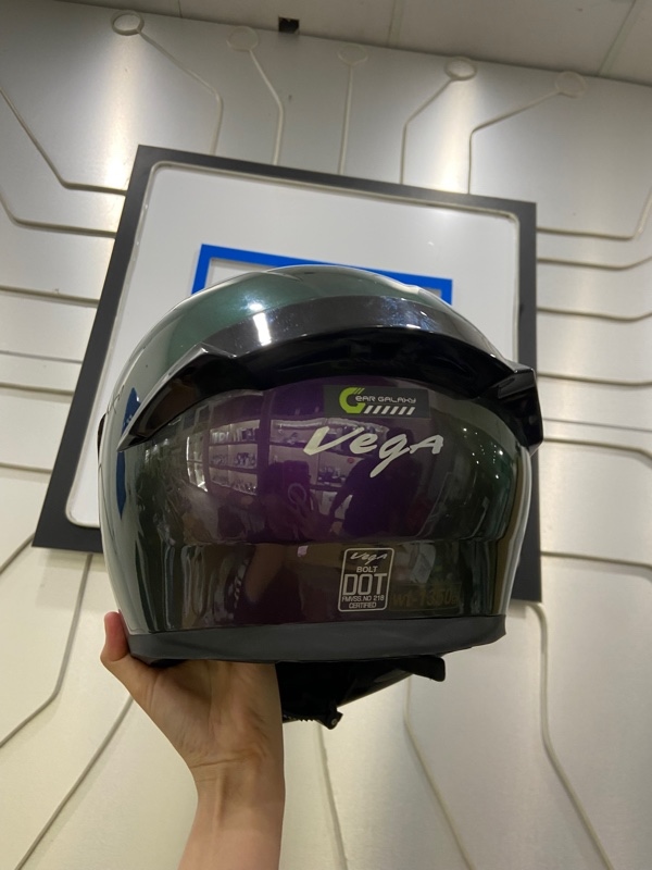 Nón bảo hiểm Fullface Vega Bolt - Size 57cm - Màu chuyển tím xanh - Ngoại hình: 98% - Body