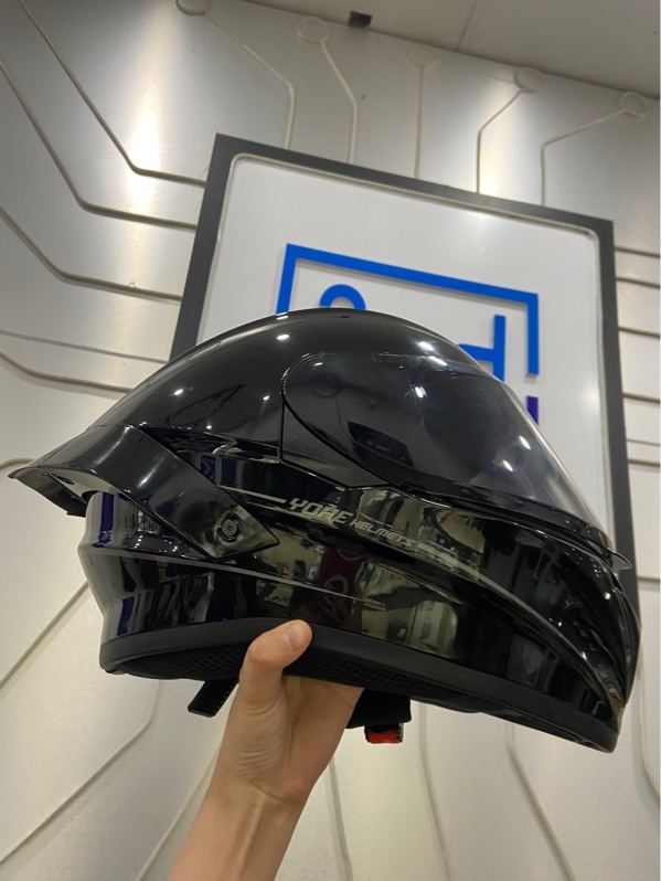 Nón bảo hiểm Fullface Yohe 981 - Size L (59-60cm) - Màu đen - Ngoại hình: 99% - Chưa qua sử dụng - Kèm túi, kính trong suốt