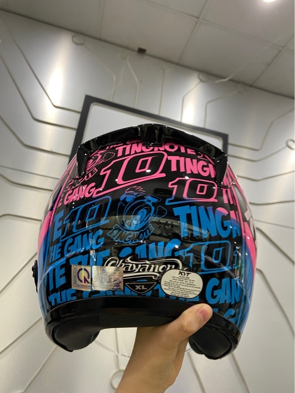 Nón bảo hiểm KYT Venom - Size Xl - Đệm nón size M và XL - Màu hồng xanh - Ngoại hình: 98% - Kèm túi