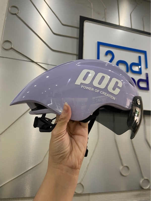 Nón bảo hiểm thể thao POC P01 - Màu tím - Ngoại hình: 98% - Body