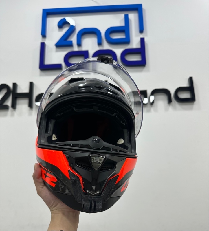 Nón Fullface LS2 FF327 Challenger R Cannon - Size L - Màu cam đen - Ngoại hình 96% - trầy xước, khóa oxi hóa, mất phần nhựa thông gió của cằm, ốc gỉ. có gắn thêm ngàm gắn máy quay. - Body