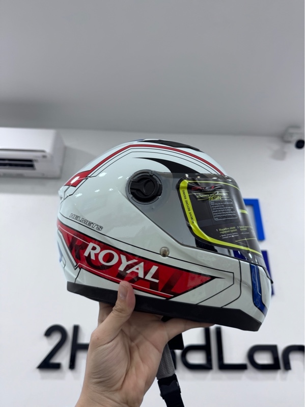 Nón Fullface Royal M136 - size XL - Màu trắng xanh - Ngoại hình 98% - Kèm túi đựng, 1 kính dự phòng