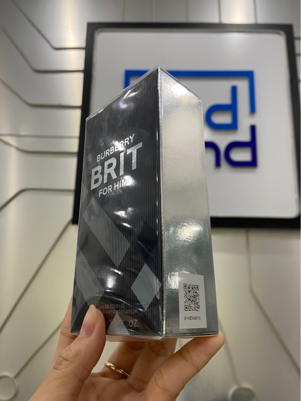 Nước hoa Burberry Brit For Him - Eau De Toilette - 100ml - Newseal