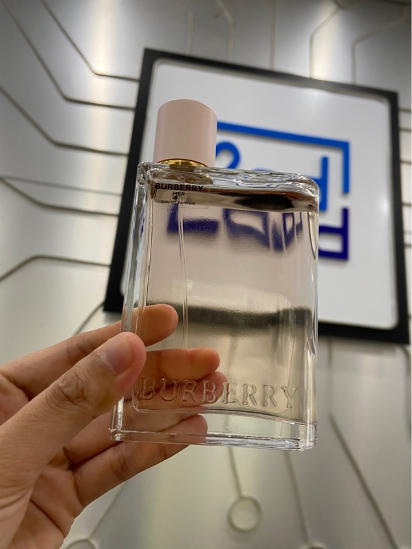 Nước hoa Burberry Her - Eau De Parfum - Tester - 100ml - Kèm Box