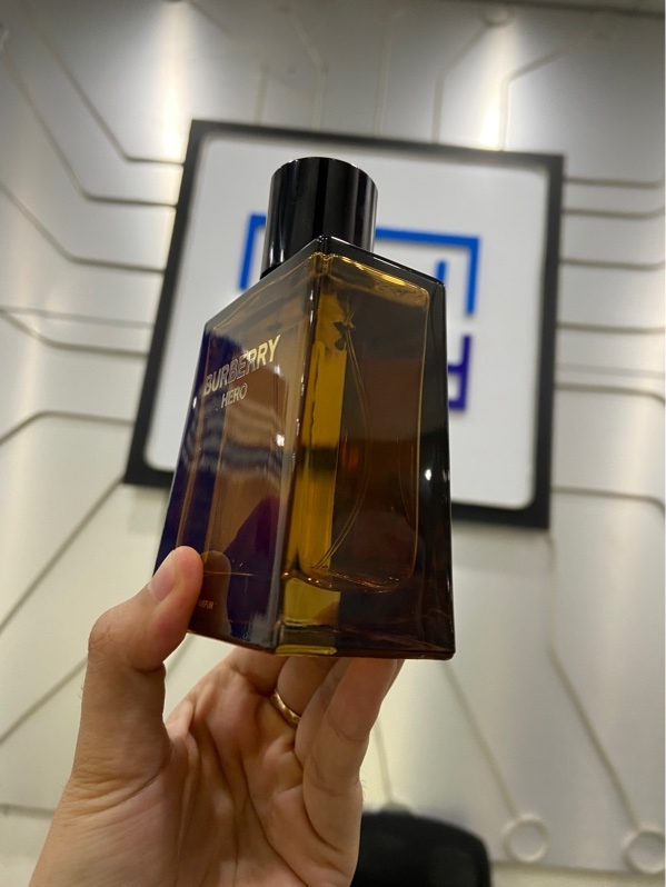 Nước Hoa Burberry Hero - EDP - 90/100ml - Box
