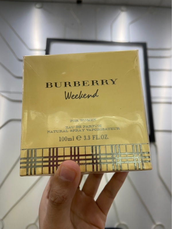 Nước Hoa Burberry Weekend for Women - EDP - 100ml - Newseal