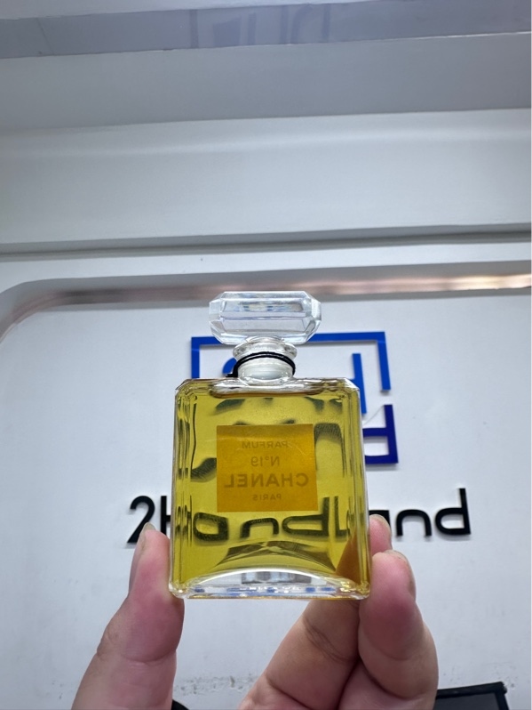 Nước hoa Chanel No.19 - Parfum - 28ml - Kèm box
