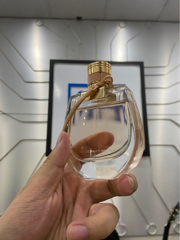 Nước hoa Chloé Nomade Eau de Parfum - EDP - 60/75ml - Body