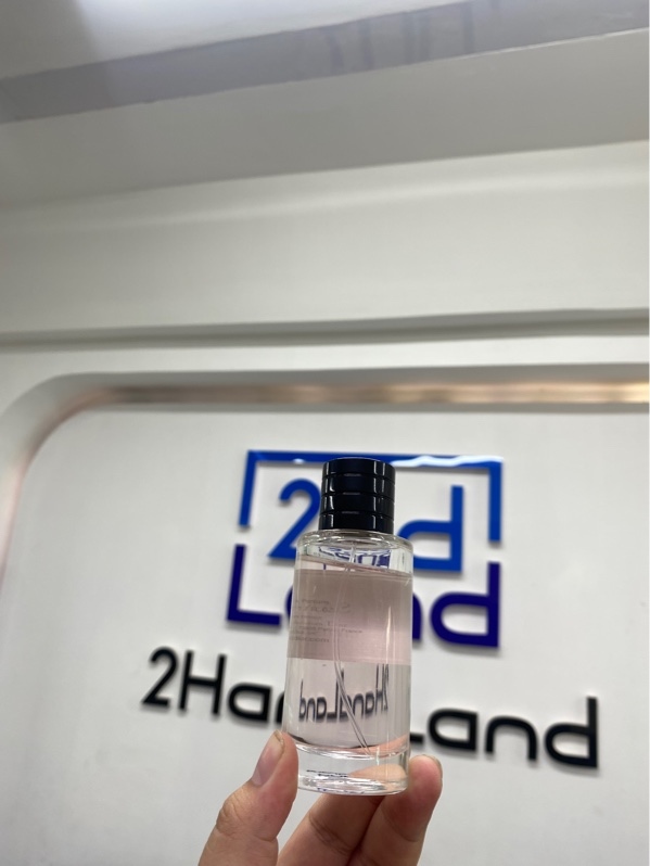 Nước hoa Christian Dior Sakura - 45/50ml - Body