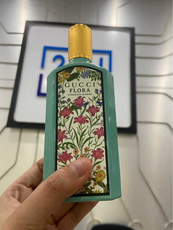 Nước hoa Gucci Flora Gorgeous Jasmine Eau de Parfum - EDP - 95/100ml - Body