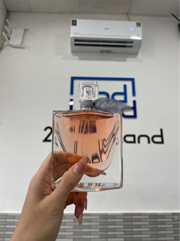Nước hoa Lancome La Vie EST Belle - EDP - 100ml - Body