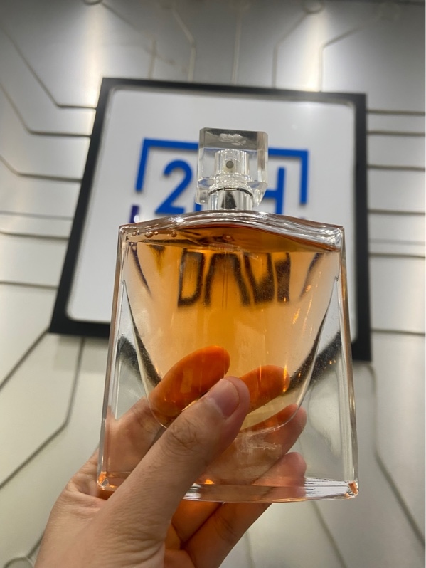 Nước hoa Lancome La Vie est belle L'Eau De Parfum - 100ml - Mất vòng lá ở cổ chai - Body