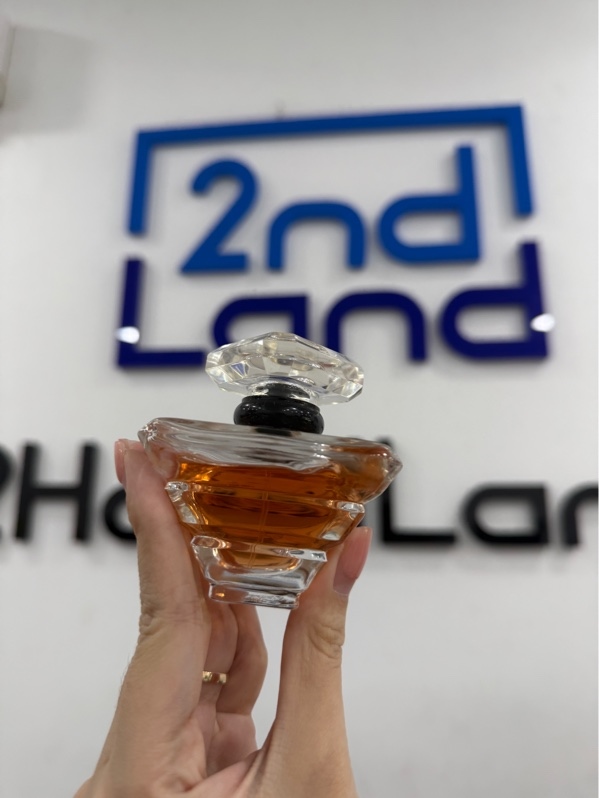 Nước hoa Lancome Tresor - L’eau de parfum - 42/50ml - Body