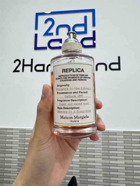 Nước hoa Maison Margiela Replica Whisper In The Library - EDT - 75/100ml - Body