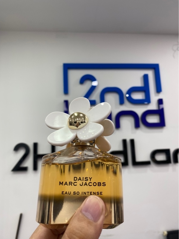 Nước hoa Marc Jacobs Daisy Eau So Intense - 95/100ml - Body