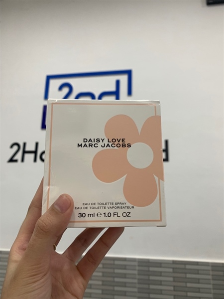 Nước hoa Marc Jacobs Daisy Love - EDT - 30ml - Box 2