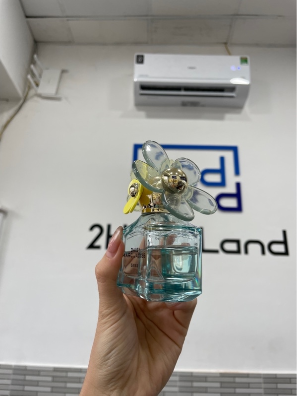 Nước hoa Marc Jacobs Daisy Skies - EDT - 30/50ml - Body