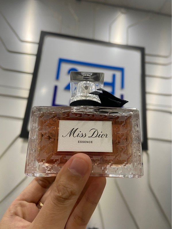 Nước Hoa Miss Dior Essence De Parfum - Parfum - 75/80ml - Body
