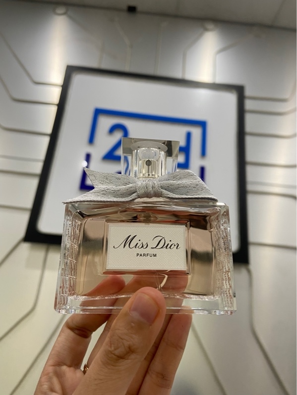 Nước hoa Miss Dior - Parfum - 80ml - Body