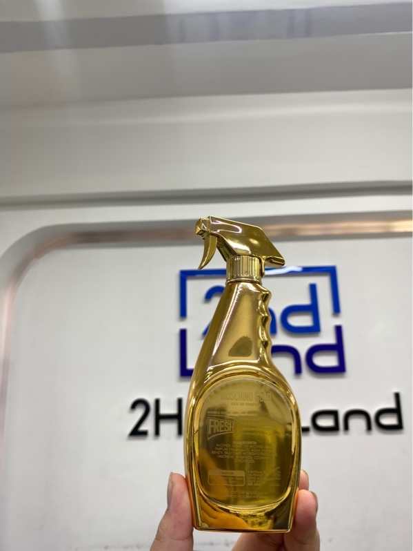 Nước hoa Moschino Gold Fresh Couture - EDP - 80/100ml - Body