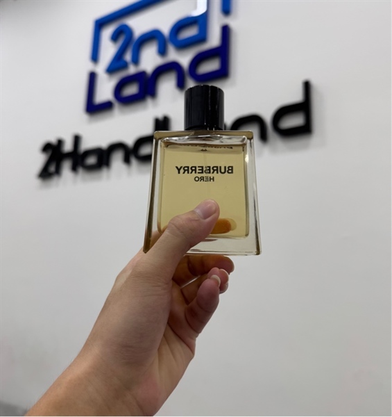 Nước Hoa Nam Burberry Hero Eau De Toilette - 100ml - Body 1