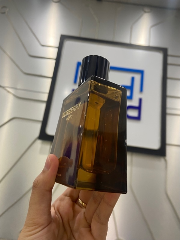 Nước Hoa Nam Burberry Hero - EDP Spray - 95/100ml - Body