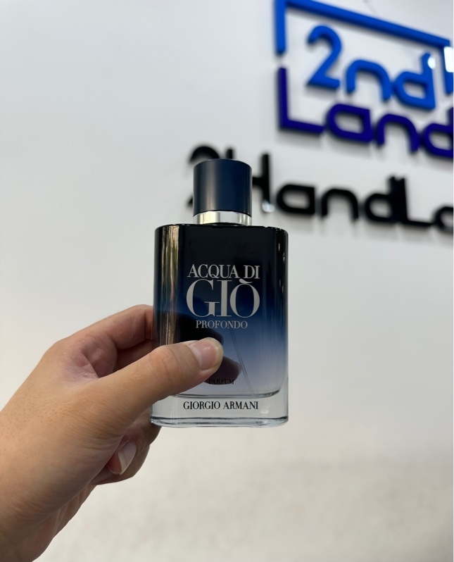 Nước hoa Nam Giorgio Armani Acqua Di Gio Profondo Parfum - 98/100ml - Body