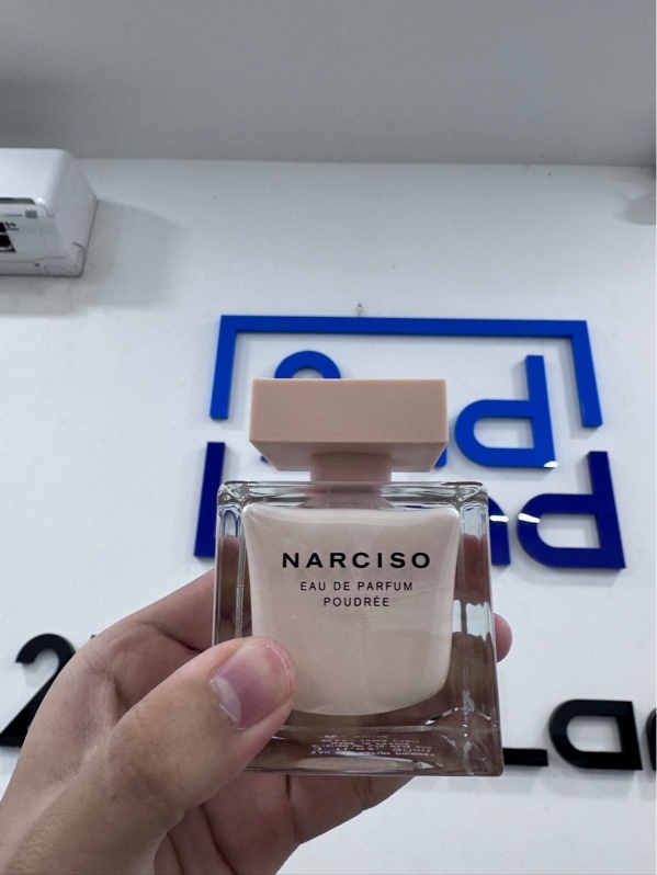 Nước hoa Narciso Rodriguez Radiante - EDP - 90ml - Tester - Kèm Box