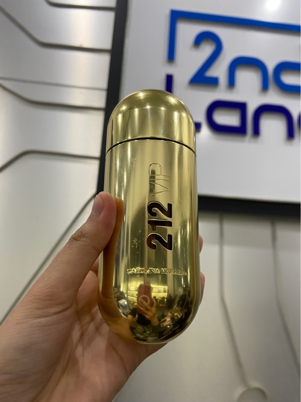 Nước hoa Nữ Carolina Herrera 212 Vip - EDP - 65/80ml - Body
