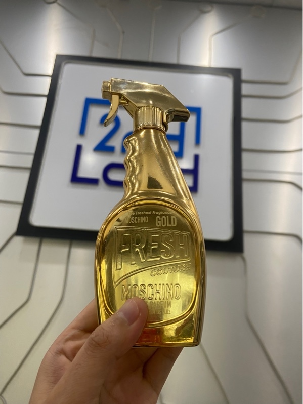 Nước hoa Nữ Moschino Gold Fresh Couture Eau De Parfum - EDP - 85/100ml - Body
