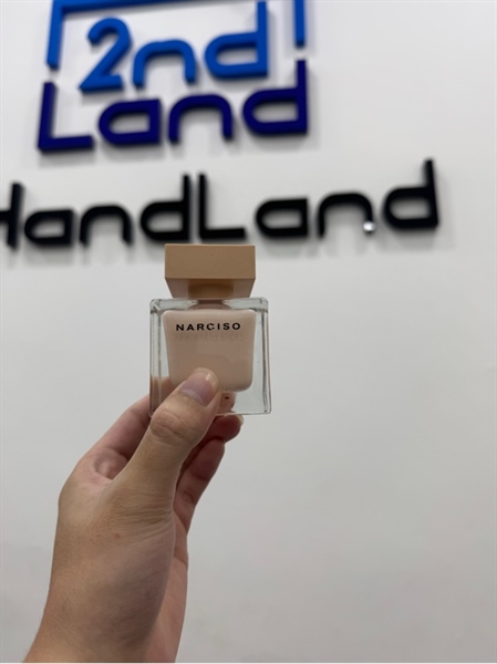 Nước Hoa Nữ Narciso Rodriguez Poudrée - EDP - 47/50ml - Nắp bể nhựa bên trong , nắp lỏng - Body