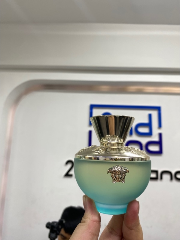 Nước hoa nữ Versace Pour Femme Dylan Turquoise - EDT - 100/100ml - Kèm box