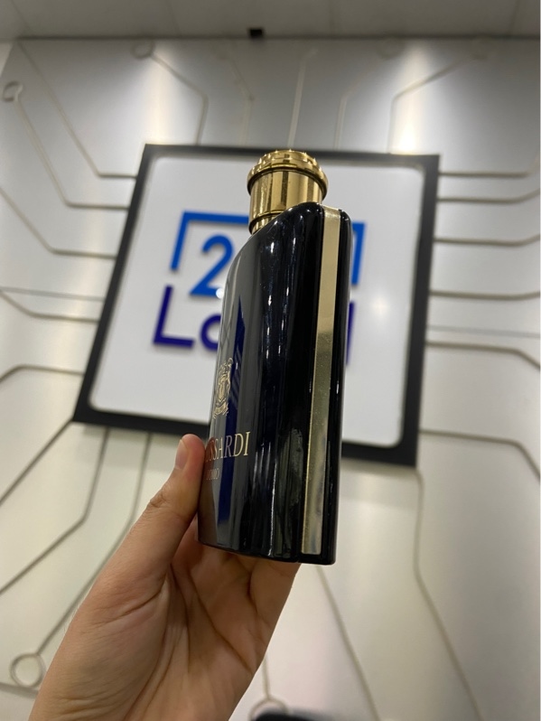 Nước Hoa Trussardi Uomo - Eau De Toilette - 70/100ml - Vỏ Xấu - FullBox