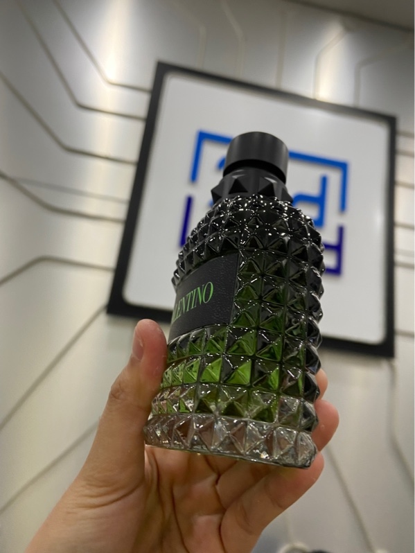 Nước hoa Valentino Uomo Born In Roma Green Stravaganza - Eau De Toilette Vaporisateur Spray - 100ml - Kèm Box