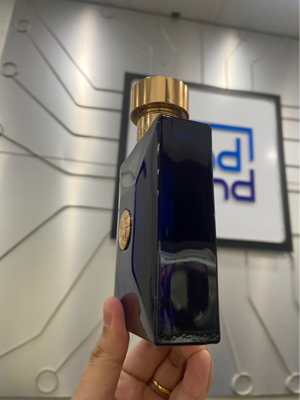 Nước hoa Versace Dylan Blue - Eau De Toilette - Tester - 100ml - Kèm Box