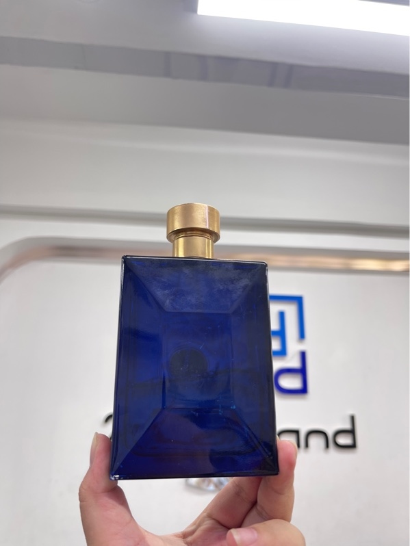 Nước hoa Versace Dylan Blue - EDT - 80/200ml - Body