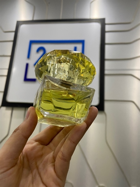 Nước hoa Versace Yellow Diamond - EDT - 50ml - Body 1