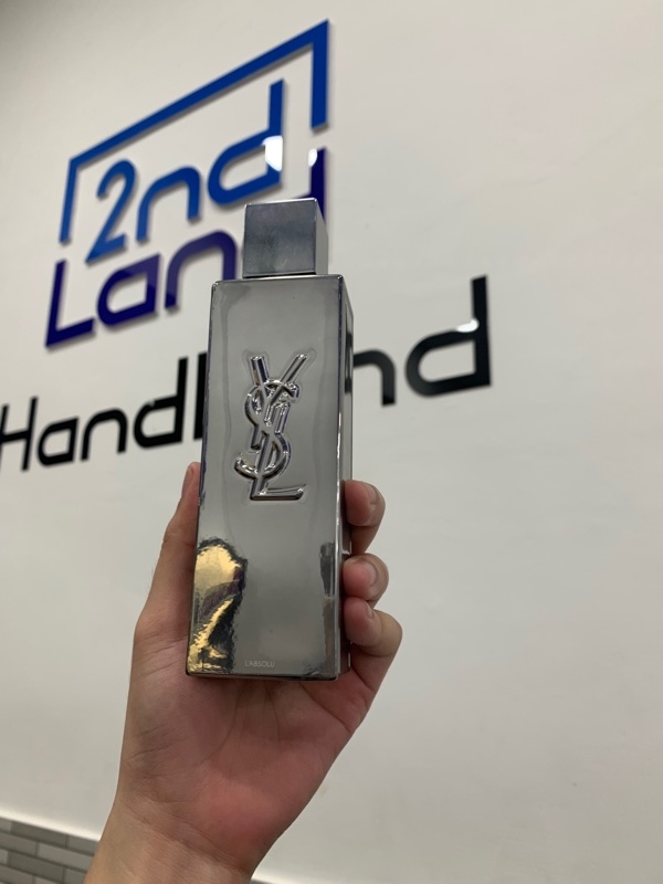 Nước hoa Yves Saint Laurent MYSLF L’Absolu - Parfum - 98/100ml - Box