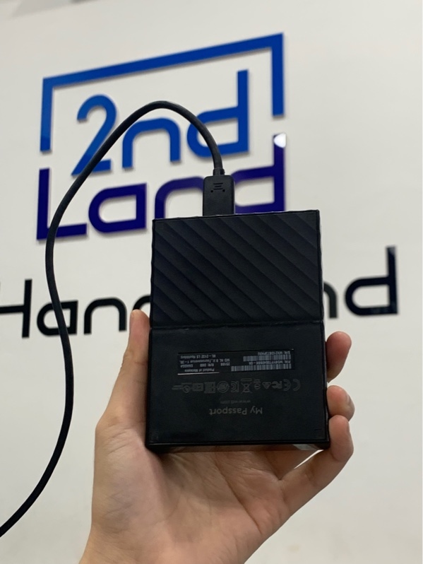 Ổ cứng di động HDD western digital my passport - 4TB - Màu đen - Ngoại hình: 97% - Kèm dây