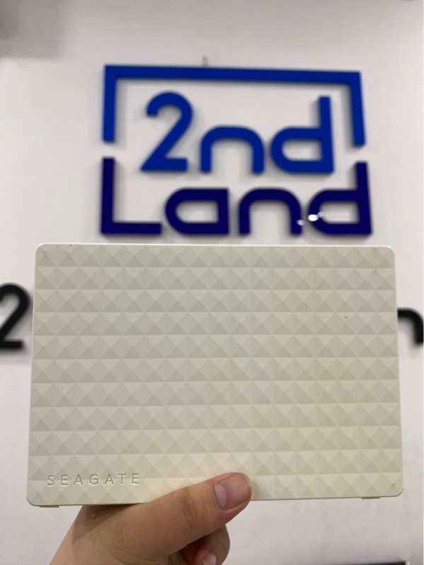 Ổ cứng di động Seagate expansion desktop drive - model SRD0NF2 - 3TB-HDD - Màu kem - Ngoại hình 97% - Trầy xước, dính dơ - Kèm nguồn