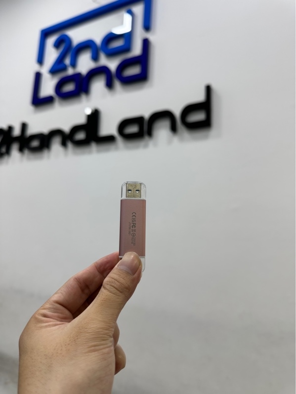 Ổ cứng di động SSD 1TB Transcend ESD310 1050MB/s TS1TESD310P - Màu hồng - Ngoại hình 98% - Sức khoẻ 100 - Kèm box