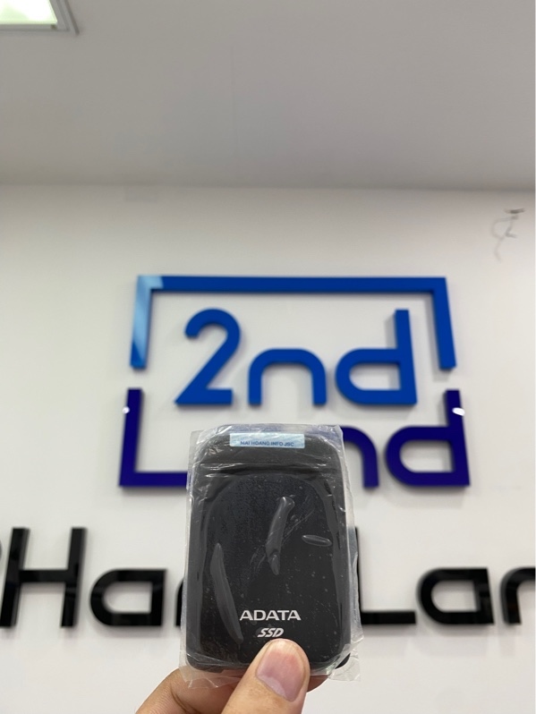 Ổ cứng di động SSD ADATA SC680 Ultra Slim 480GB - Sức khỏe: 100% tốt - Màu đen - Ngoại hình: 98% - Kèm Box
