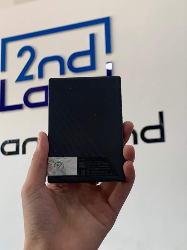 Ổ cứng HDD di động WD My Passport - 2TB - Màu đen - Ngoại hình: 97% - Sức khỏe tốt - Body