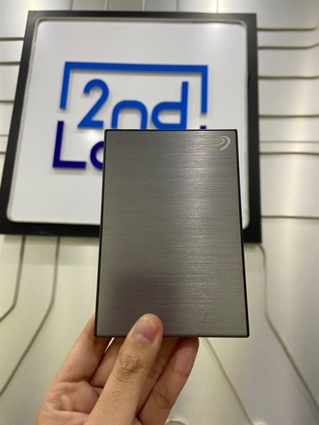 Ổ cứng HDD Seagate One Touch 1TB 2.5'' - Sức khỏe ổ tốt - Màu xám - Ngoại hình: 98% - Kèm dây USB A