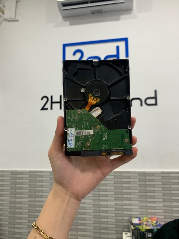 Ổ cứng HDD WD5000AAKX - 500gb - Ngoại hình: 97% - Body