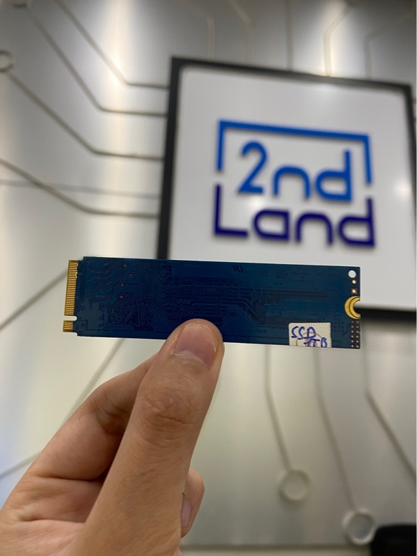 Ổ cứng Kingston SA2000M8/1000G M.2 - 1TB SSD - Màu đen - Ngoại hình: 98% - Body