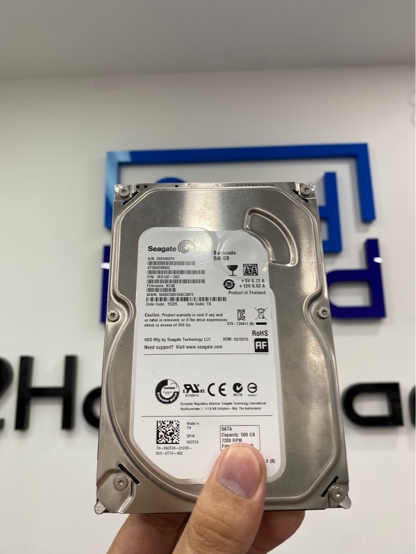 Ổ cứng máy tính bàn HDD Seagate Barracuda 500GB model ST500DM002 - Sức Khỏe tốt 7579 giờ hoạt động - Màu đen - Ngoại hình: 97.5% - Body