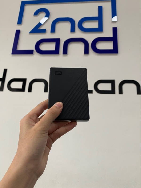 Ổ cứng My Passport 5TB HDD - Màu đen - Ngoại hình: 97% - Ổ cảnh báo vàng - Body
