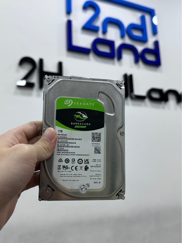 Ổ cứng Seagate BarraCuda Compute 1TB ST1000DM010 - Màu đen - Ngoại hình 97.5% - Body