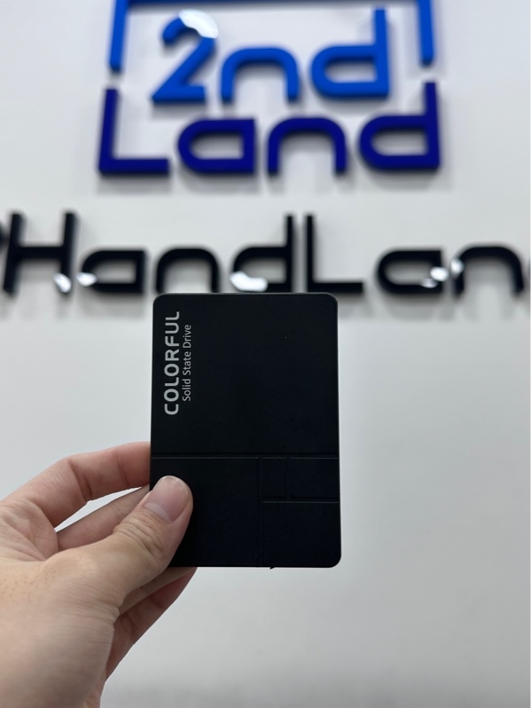 Ổ cứng SSD Colorful SL500 SATA, 256Gb - Màu đen - Ngoại hình 97% - Sức khoẻ tốt (7923 giờ ) - Body